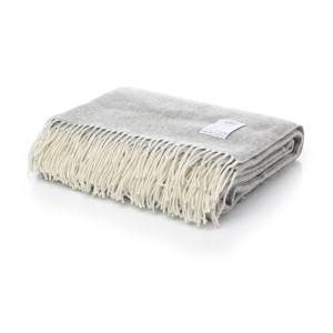 Меко и стилно мериносово одеяло в светло сиво